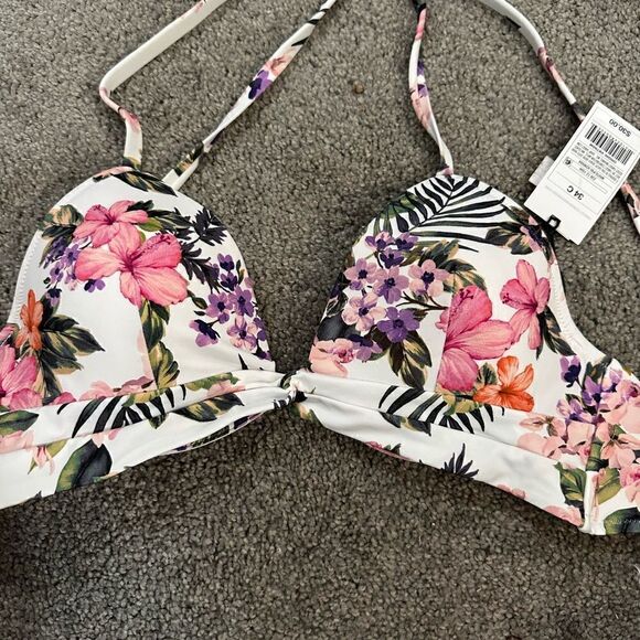 Shade and Shore Lightly Lined Underwire Twist Front Plunge Bikini NWT Fl… - Picture 4 of 14